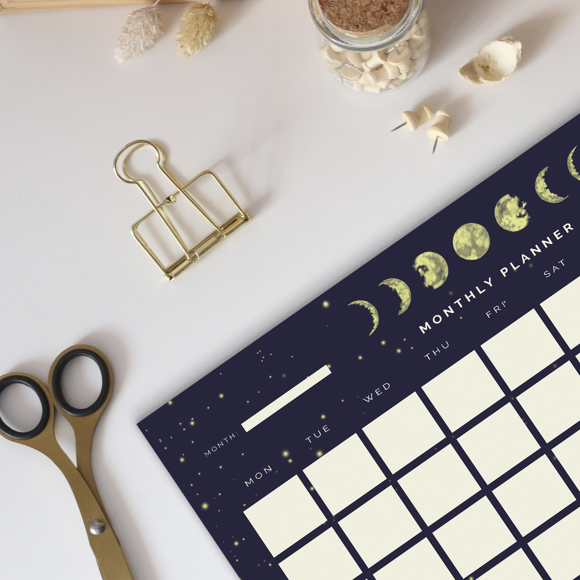 Monthly planner pretty