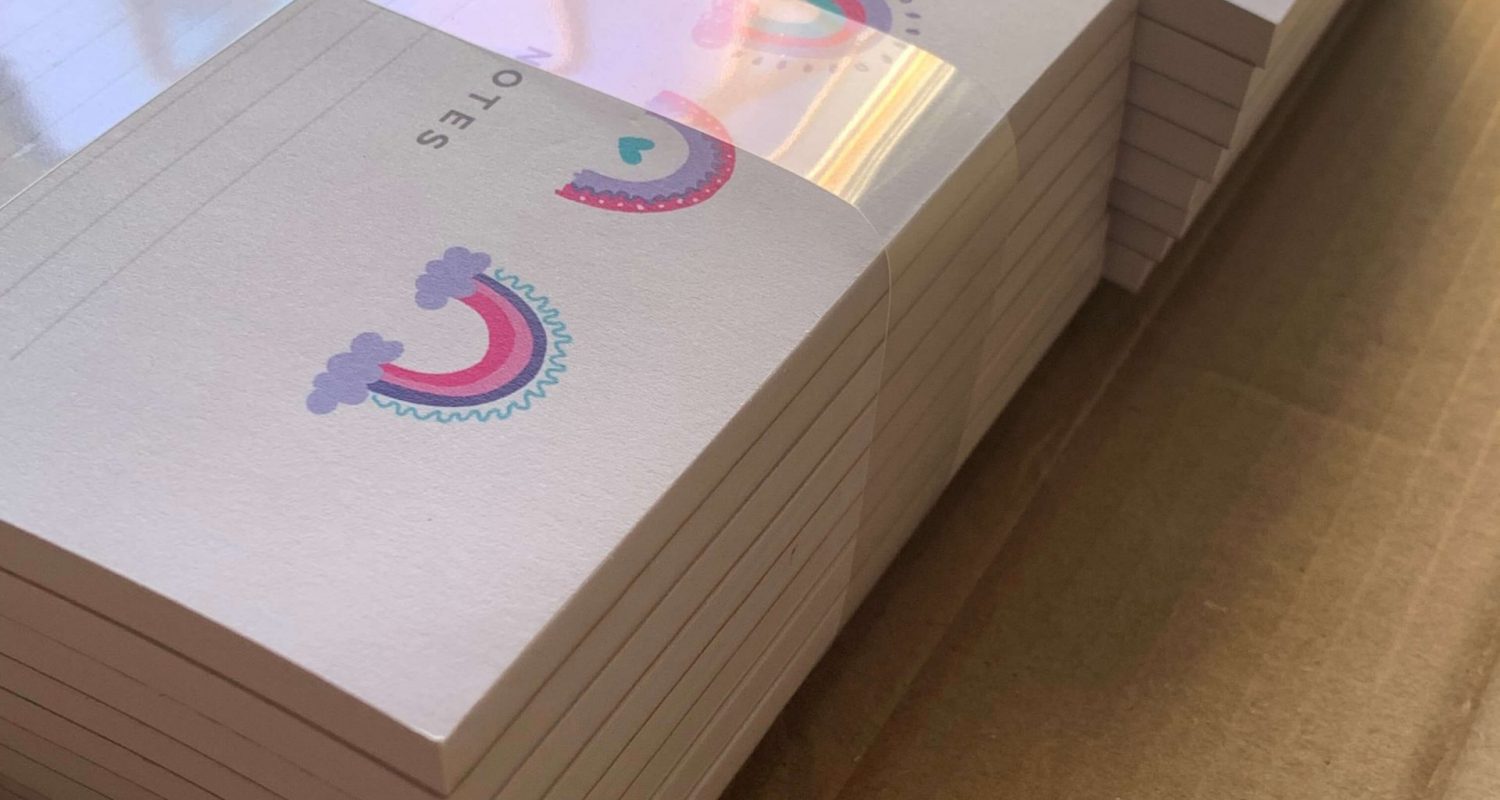 notepad rainbow stored